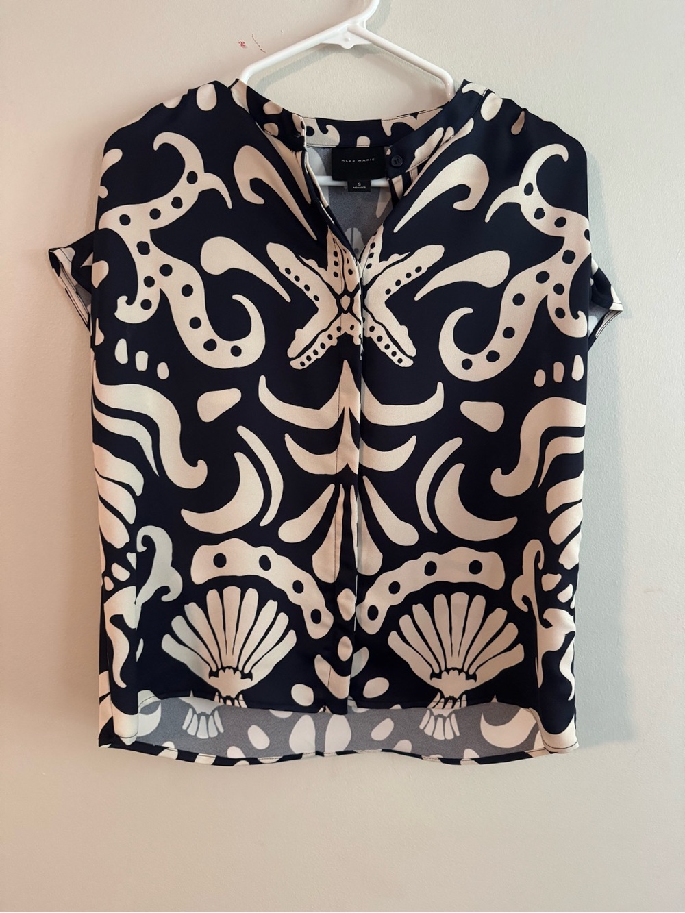 Alex Marie Black and Cream Seashell Print Short Sleeve Shell